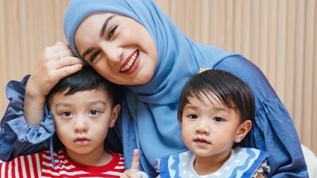 Melangkah Maju dengan Irish Bella: Perjalanan Pengembangan Diri dan Keharmonisan Keluarga